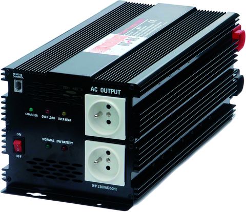 SP3000 12V měnič napětí z 12 V DC na 230 AC